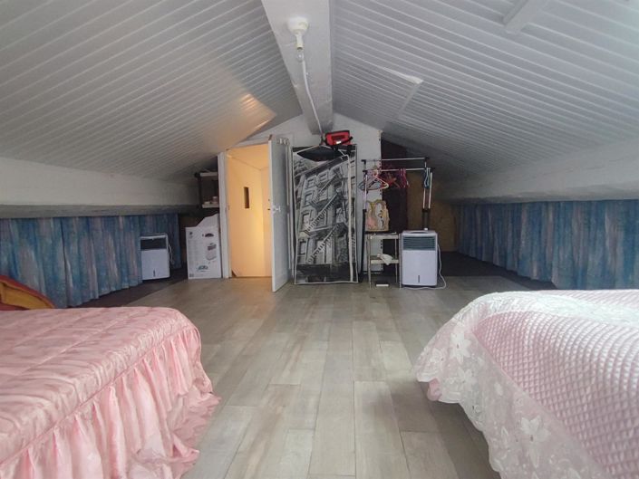 Image No.10-4 Bed House for sale