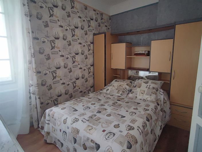 Image No.12-4 Bed House for sale