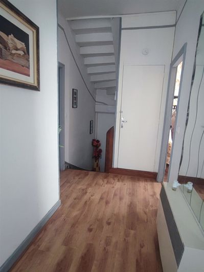 Image No.15-4 Bed House for sale