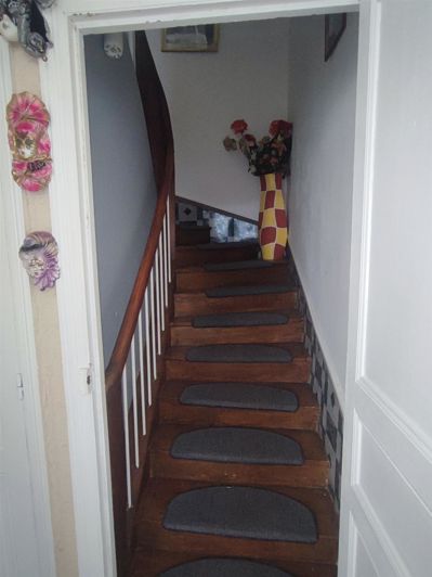 Image No.19-4 Bed House for sale