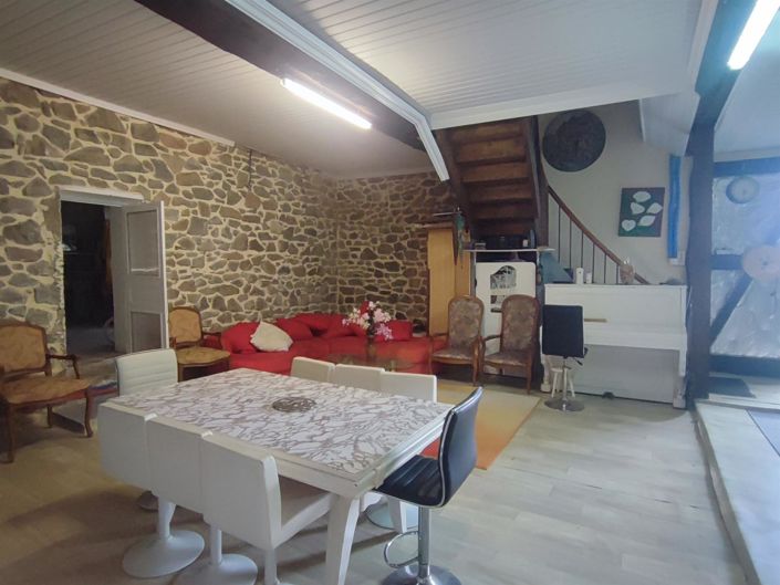 Image No.23-4 Bed House for sale