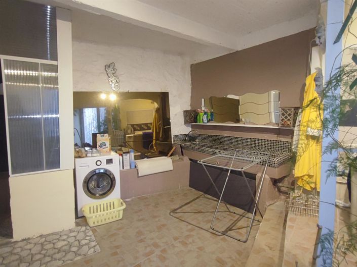 Image No.29-4 Bed House for sale