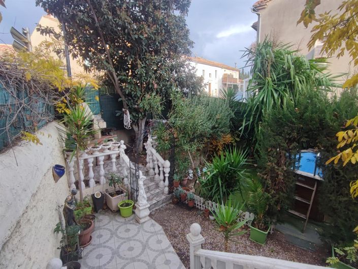 Image No.37-4 Bed House for sale