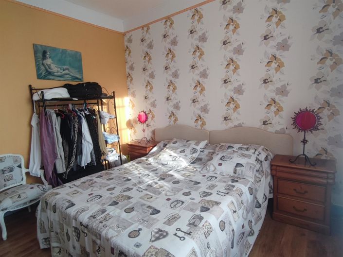 Image No.5-4 Bed House for sale