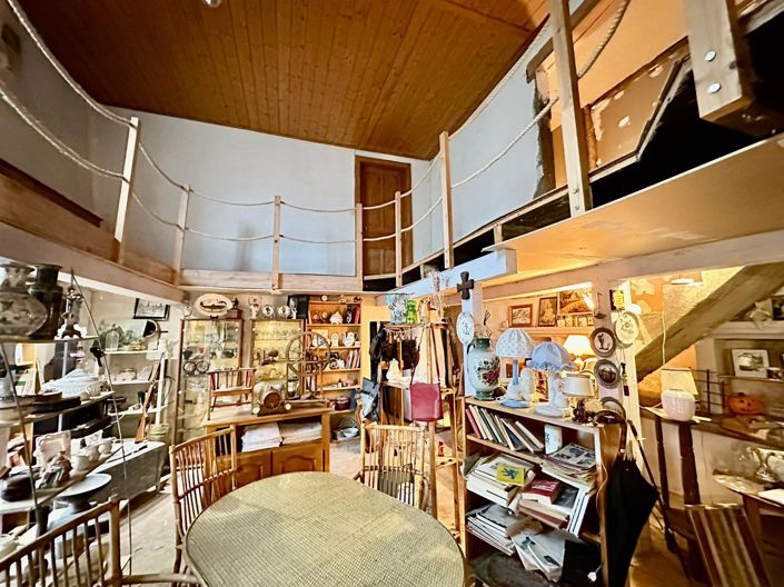 Image No.4-2 Bed House for sale