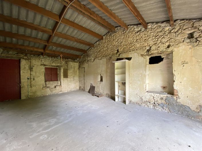 Image No.17-4 Bed House for sale