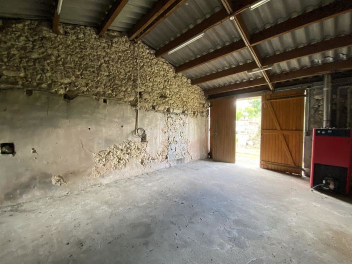 Image No.18-4 Bed House for sale