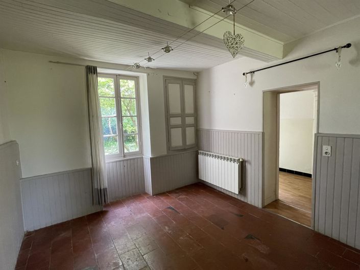 Image No.2-4 Bed House for sale