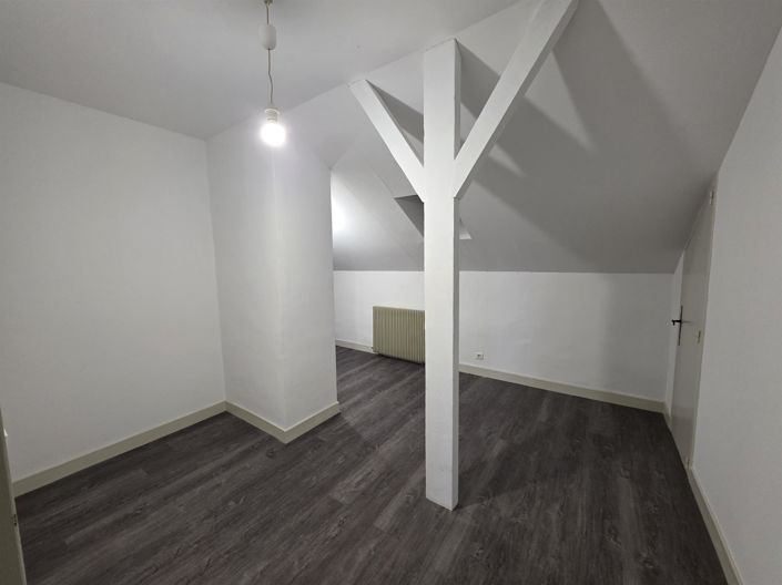 Image No.15-4 Bed House for sale