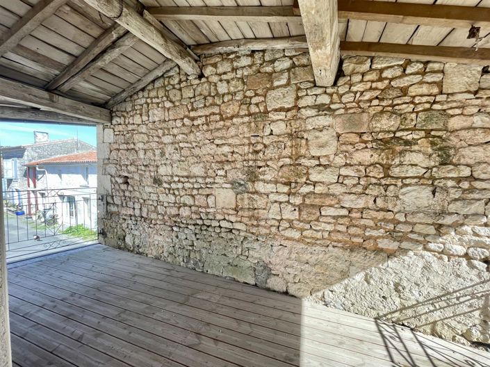 Image No.9-4 Bed House for sale