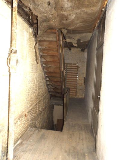 Image No.17-5 Bed House for sale