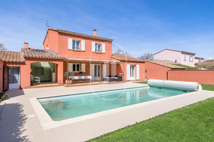 Image No.15-5 Bed House for sale