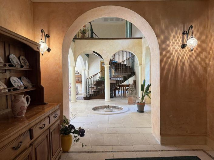 Image No.3-6 Bed House for sale