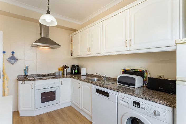 Image No.10-1 Bed Apartment for sale