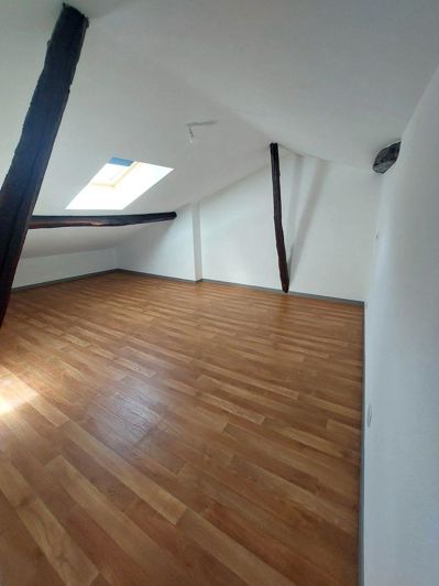 Image No.16-House for sale