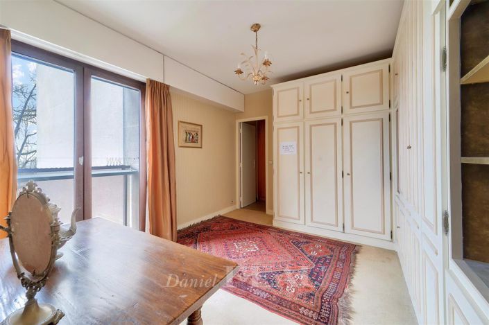 Image No.9-3 Bed Apartment for sale