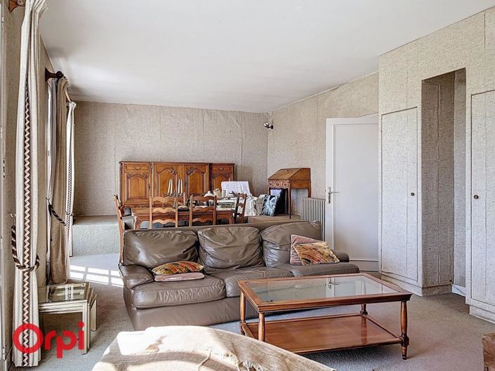 Image No.13-5 Bed House for sale