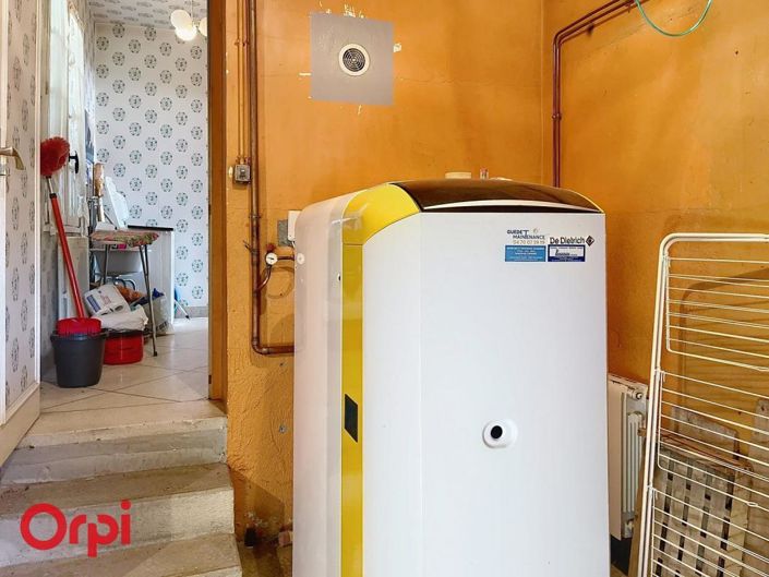 Image No.20-5 Bed House for sale