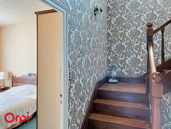 Image No.21-5 Bed House for sale