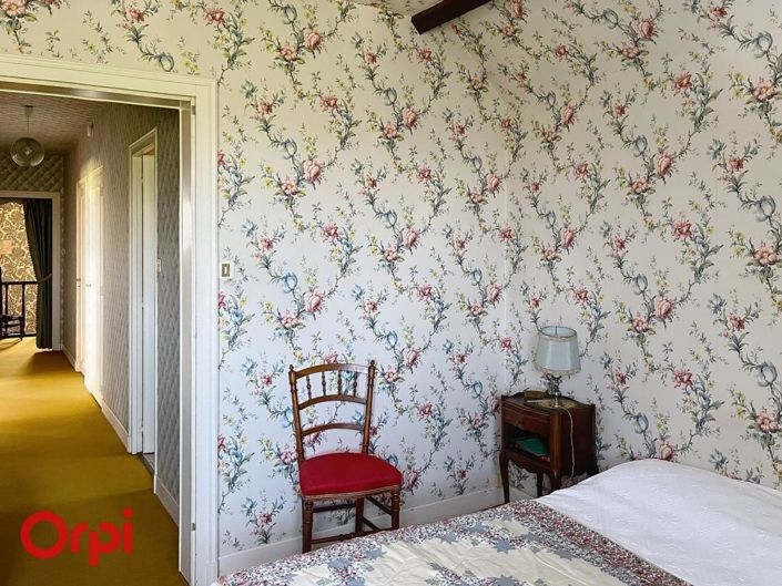 Image No.25-5 Bed House for sale