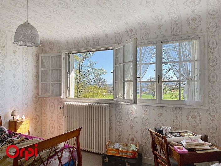 Image No.3-5 Bed House for sale