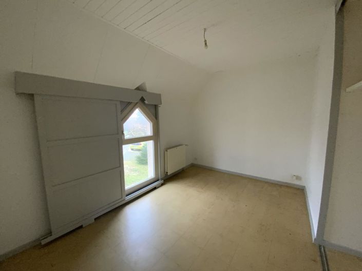 Image No.11-3 Bed House for sale