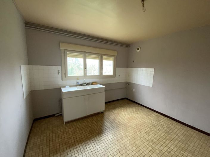 Image No.6-3 Bed House for sale