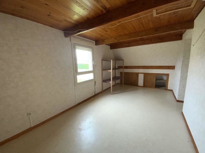 Image No.9-3 Bed House for sale