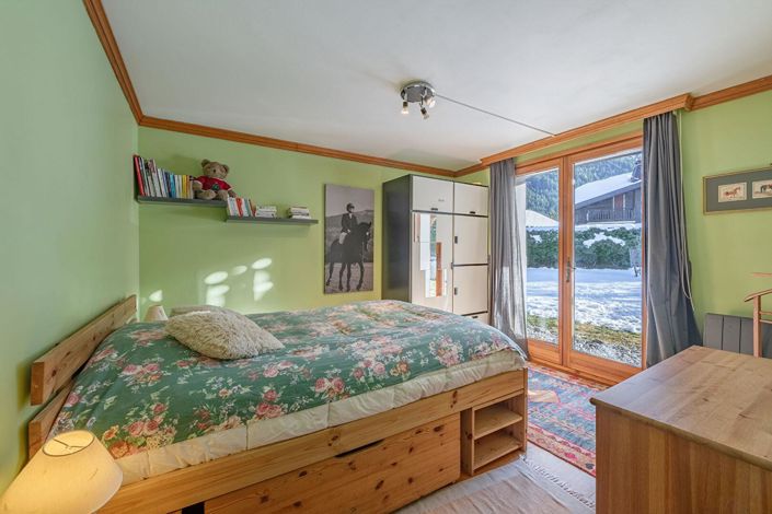 Image No.11-5 Bed House for sale