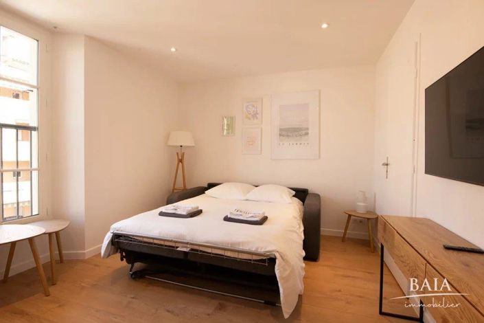Image No.10-6 Bed House for sale