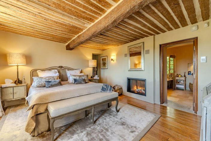 Image No.15-6 Bed House for sale