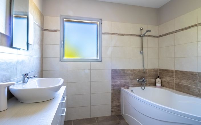 Image No.6-Maison de 4 chambres à vendre à La Crau