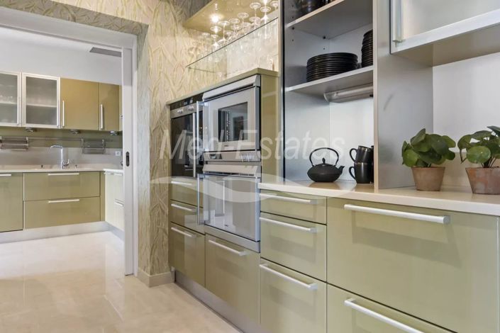 Image No.14-5 Bed House for sale