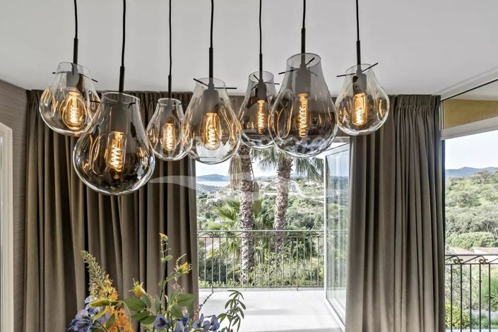 Image No.34-5 Bed House for sale