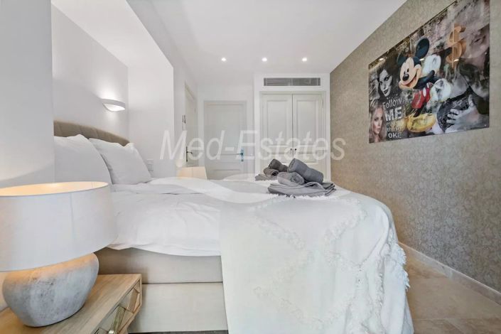 Image No.46-5 Bed House for sale