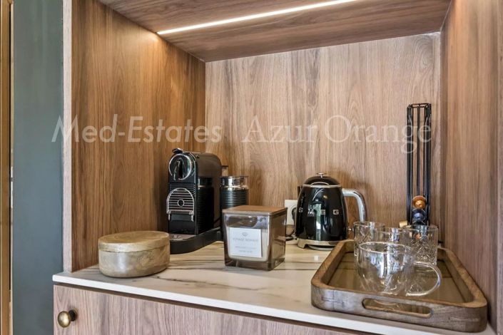 Image No.23-6 Bed House for sale