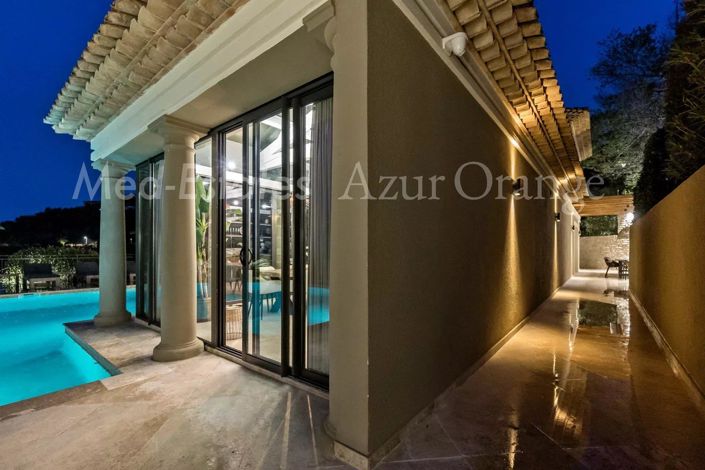 Image No.26-6 Bed House for sale