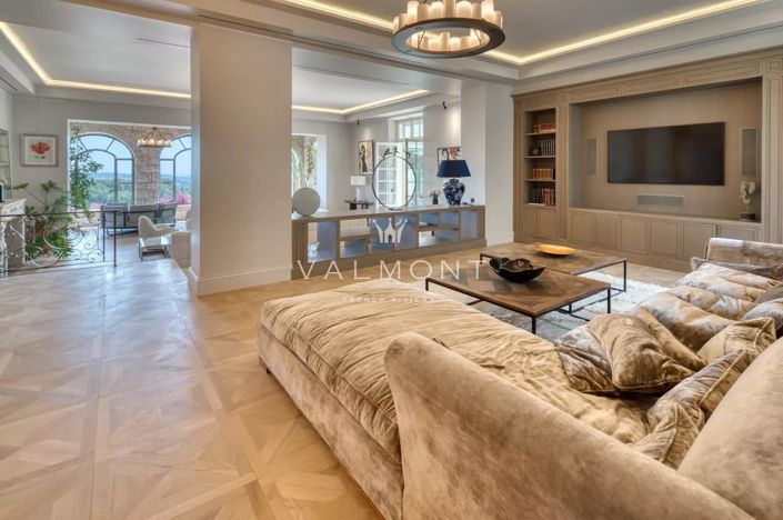 Image No.15-11 Bed House for sale