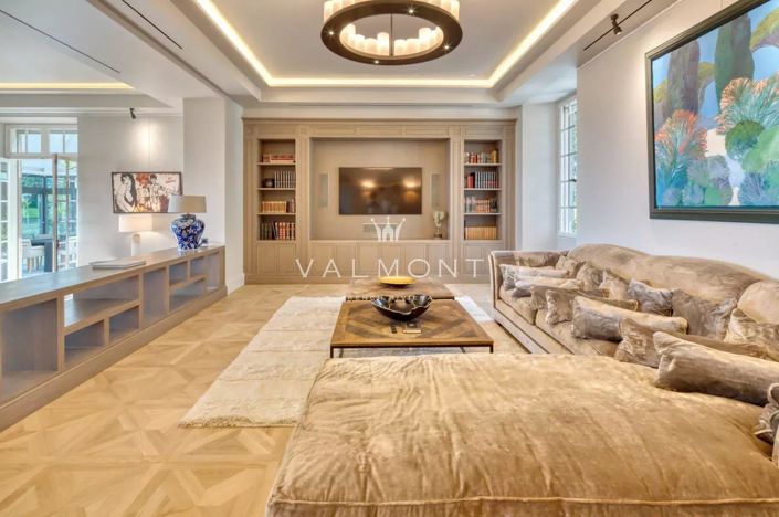 Image No.2-11 Bed House for sale