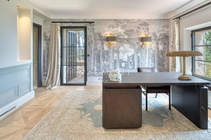 Image No.25-11 Bed House for sale