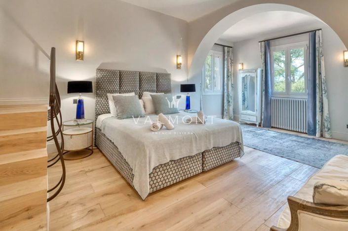 Image No.7-11 Bed House for sale