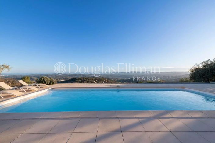 Image No.3-5 Bed House for sale