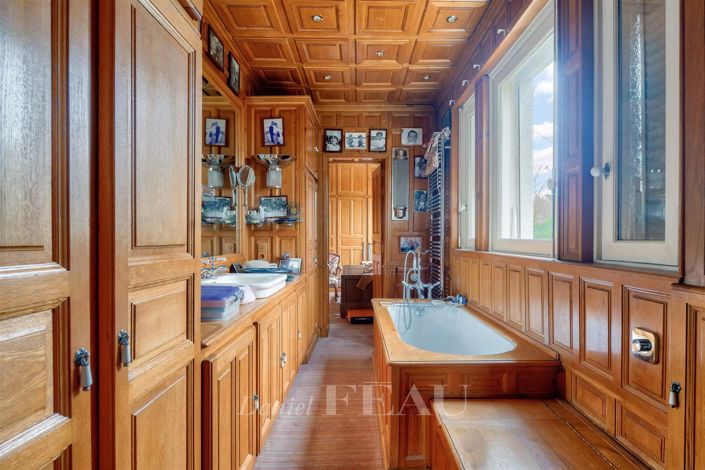 Image No.13-7 Bed House for sale