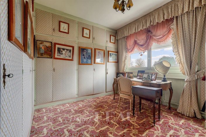 Image No.14-7 Bed House for sale