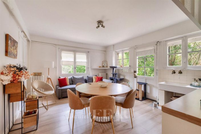 Image No.17-7 Bed House for sale