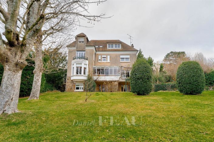 Image No.21-7 Bed House for sale