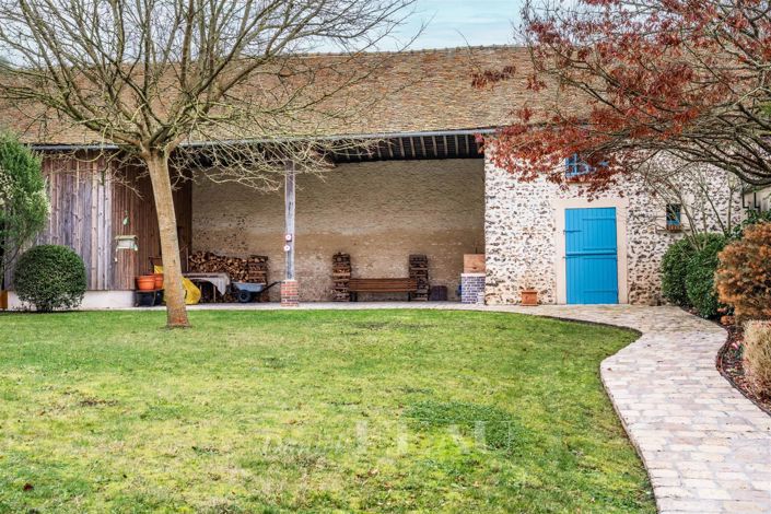 Image No.14-5 Bed House for sale