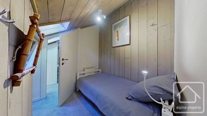 Image No.10-2 Bed Apartment for sale