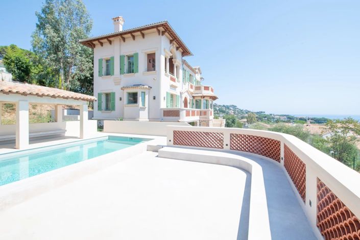 Image No.20-5 Bed House for sale