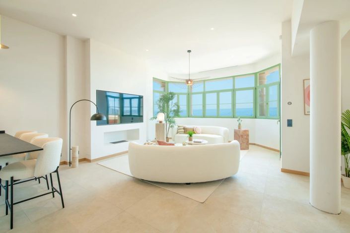 Image No.7-5 Bed House for sale